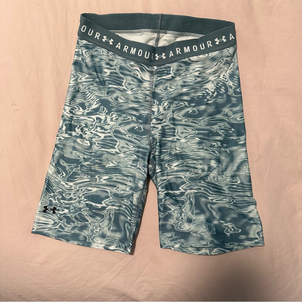Under Armour Bike Shorts - wave print